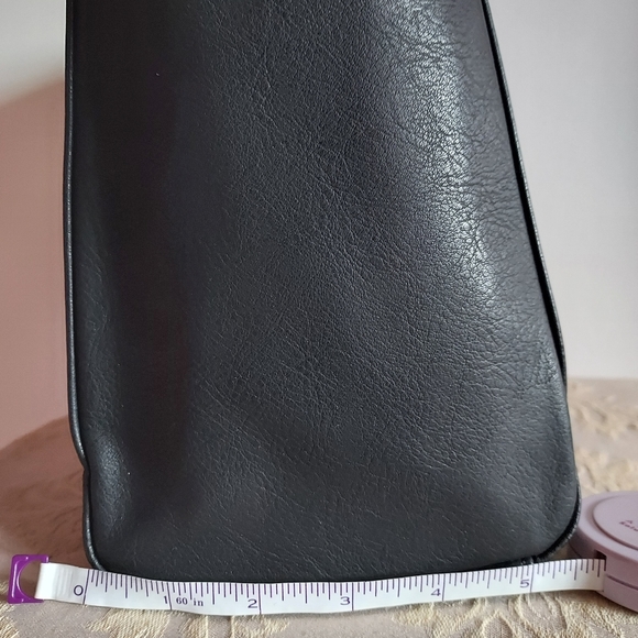 Mossimo Tote Bag - Picture 10 of 10